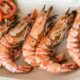 gamberi al forno con pomodorini