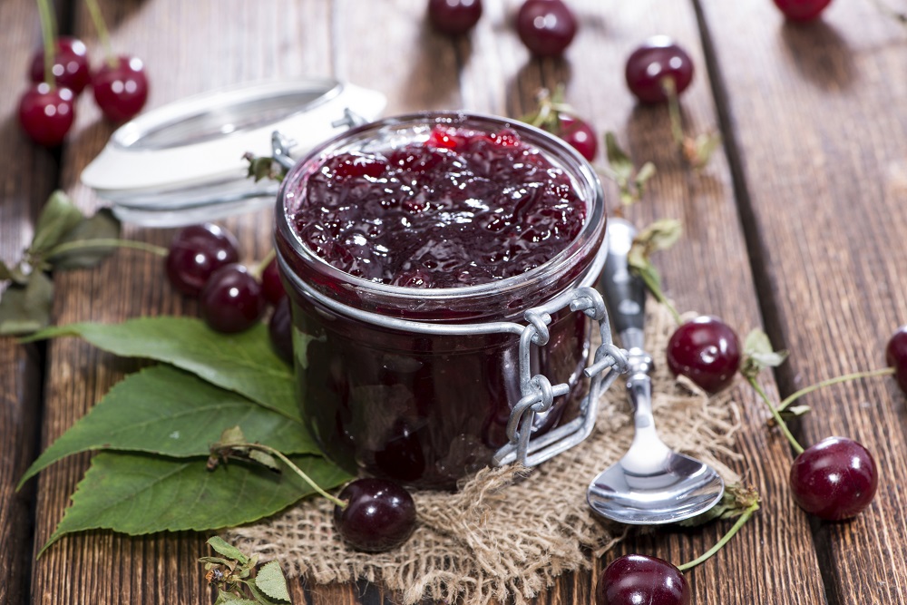 La ricetta della marmellata di ciliegie senza zucchero