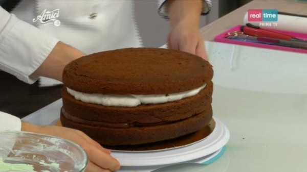 Torta al cocco: la ricetta di Renato Ardovino