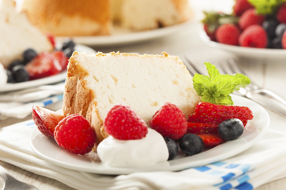 L&#8217;angel cake da preparare secondo la ricetta originale americana