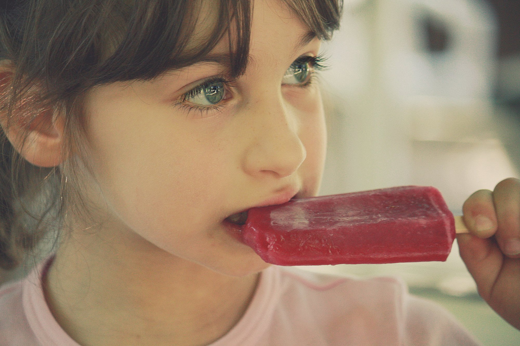 Come fare in casa i ghiaccioli alla frutta per bambini