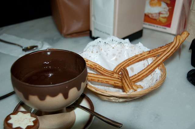 La cioccolata calda senza latte con la ricetta leggera