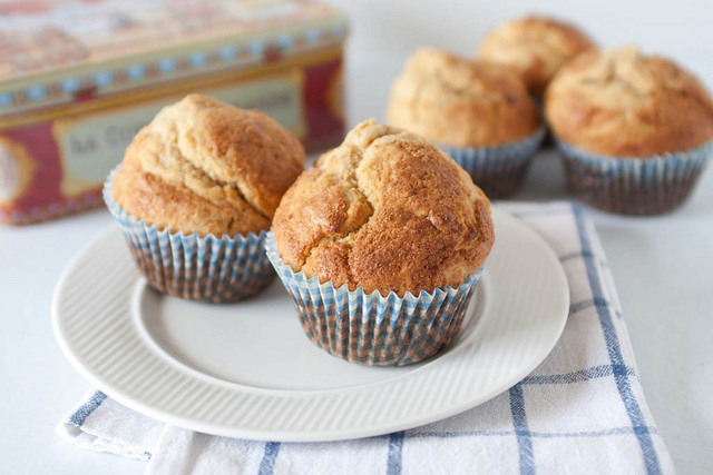 I muffin integrali allo yogurt e miele perfetti per la colazione