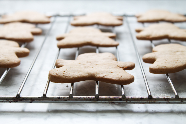 I biscotti all’arancia e cannella con la ricetta vegan