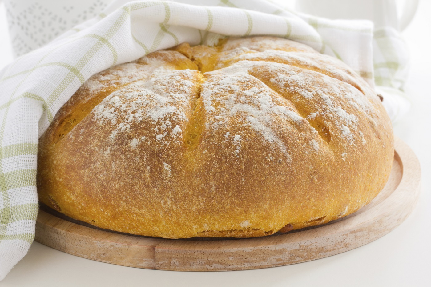 Come fare il pane di zucca con lievito madre