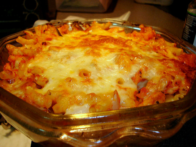 La pasta con zucca e besciamella al forno con la ricetta veloce