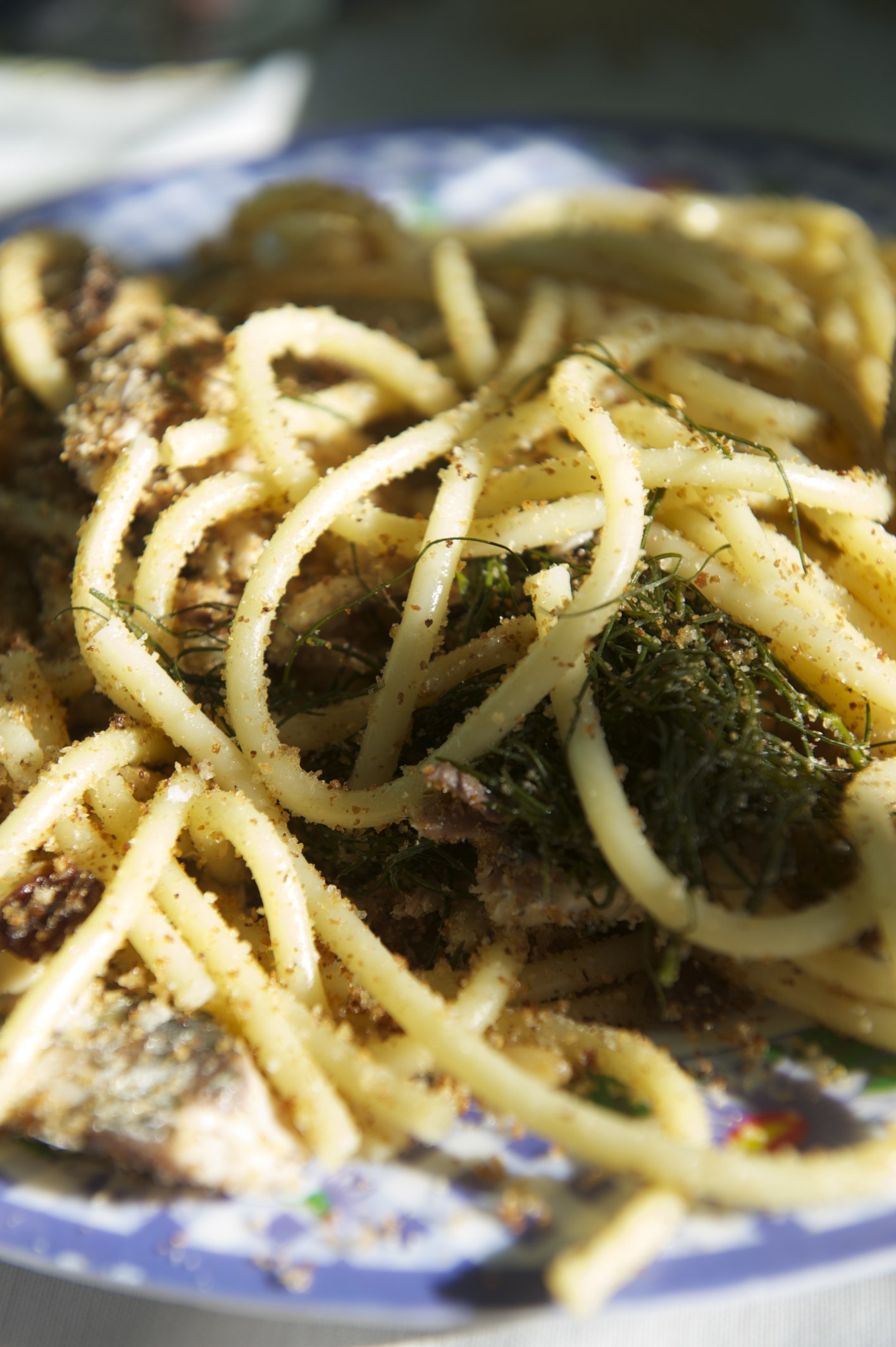 La pasta al finocchietto e pesce spada con la ricetta facile