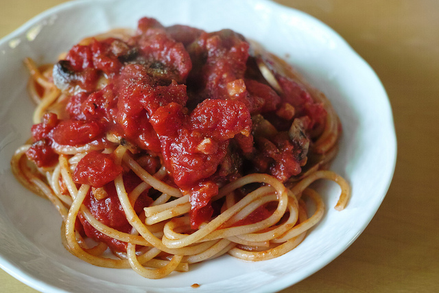 La pasta alla carrettiera alla siciliana perfetta per il pranzo