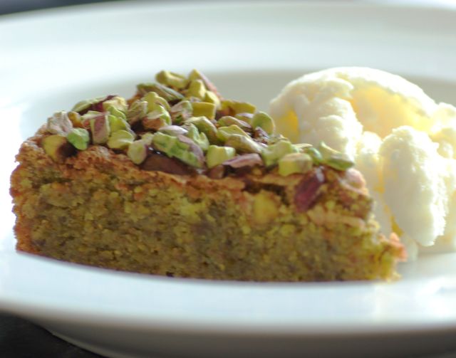 La torta al pistacchio con la ricetta facile