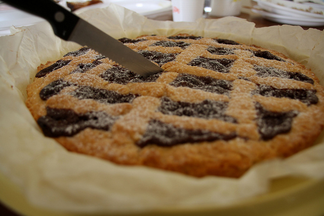 La crostata alla nutella morbida con la ricetta facile