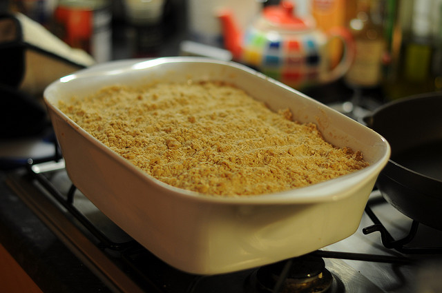 Il crumble di pere senza glutine con la ricetta veloce