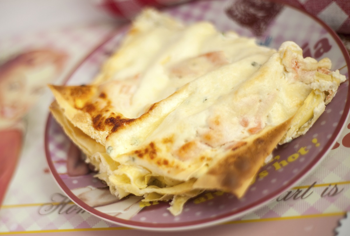 Le lasagne al salmone affumicato e zucchine con la ricetta gustosa