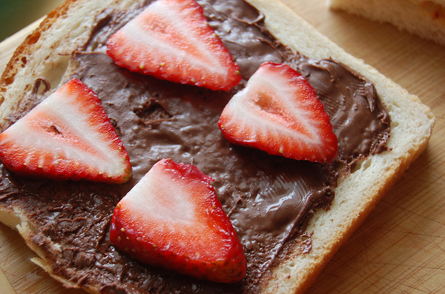 Come preparare la nutella fatta in casa senza latte