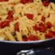 Come fare pasta mandorle e pomodori secchi primo sfizioso