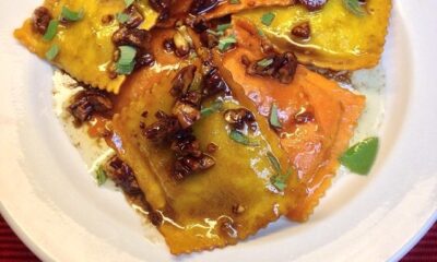 I ravioli con crema di zucca e noci per un primo appagante