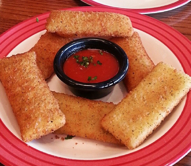 Come preparare la mozzarella in carrozza al forno con la ricetta light