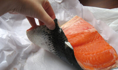 Come preparare salmone al forno impanato cena gustosa