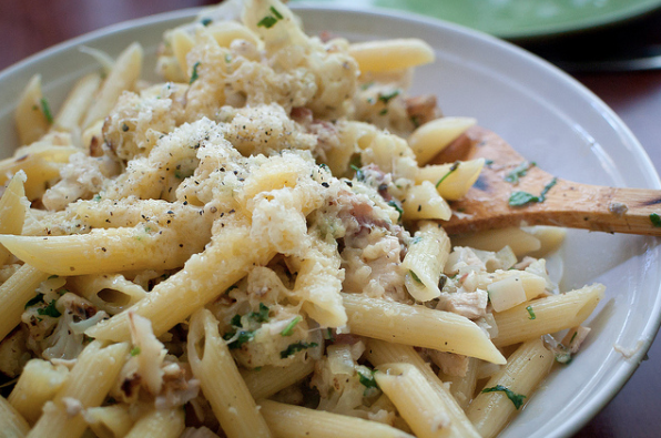 La ricetta della pasta e cavolfiori in bianco