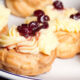 Zeppole di San Giuseppe per la Festa del papà con amarene