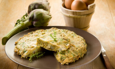 La frittata ai carciofi e ricotta con la ricetta adatta alla primavera