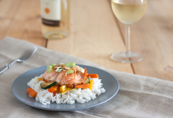 Come preparare l&#8217;insalata di riso basmati con salmone