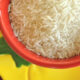 L'insalata di riso basmati con pollo per un pranzo completo