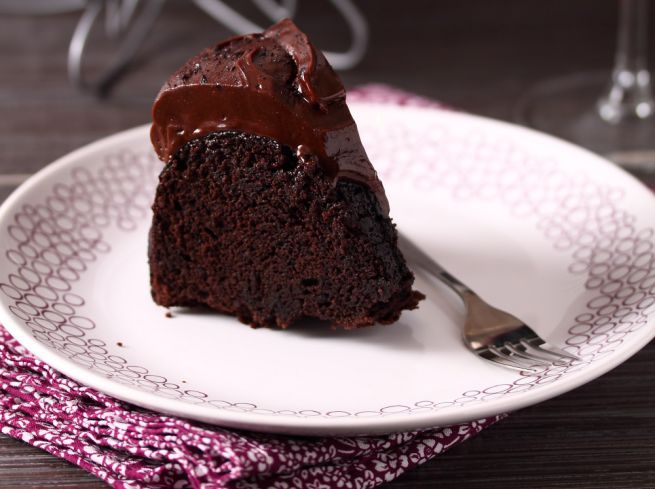 La torta vegana senza glutine al cioccolato, la ricetta da fare in casa