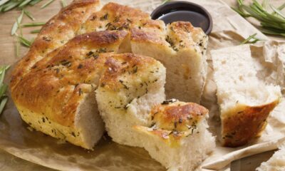 focaccia con patate e rosmarino