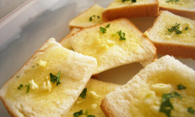 Pane all'aglio