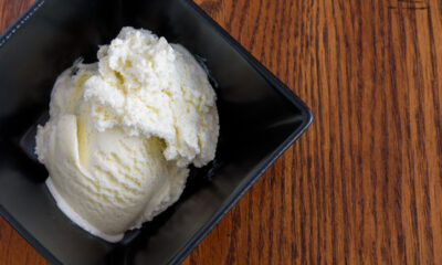 Il gelato al latte condensato e panna con la ricetta veloce
