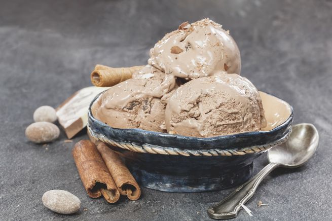 Come fare il gelato alla liquirizia con la ricetta per il Bimby