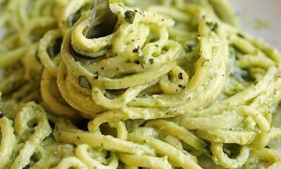 La pasta con zucchine e panna di soia per un primo sano