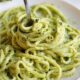 La pasta con zucchine e panna di soia per un primo sano