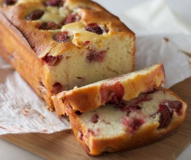 Il plumcake alle fragole con la ricetta vegan che piace a tutti