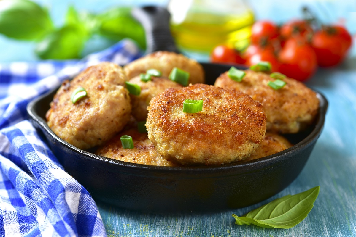 Come fare le polpette di tonno, la ricetta da seguire