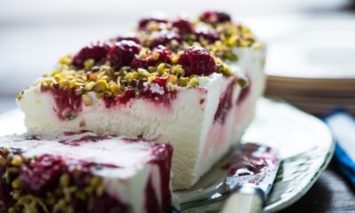 semifreddo allo yogurt e amarene