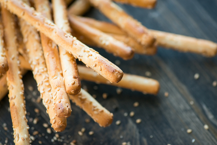 I grissini al sesamo con la ricetta da fare in casa