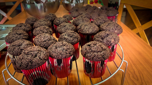 I muffin alle pesche e cioccolato con la ricetta golosa