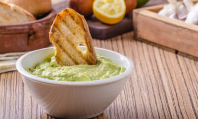 Ecco il pesto di avocado e noci con la ricetta sfiziosa