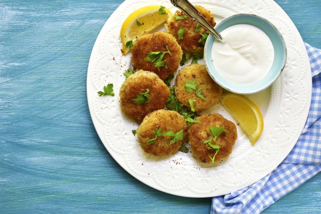 Le polpette di tonno e yogurt greco, la ricetta leggera