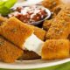 mozzarella ripiena e fritta