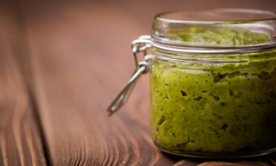 Il pesto di capperi e mandorle alla siciliana con la ricetta veloce
