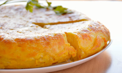 La pizza di patate in padella semplice da preparare