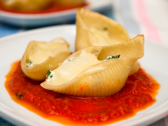 I conchiglioni ripieni di ricotta e spinaci con la ricetta di Benedetta Parodi