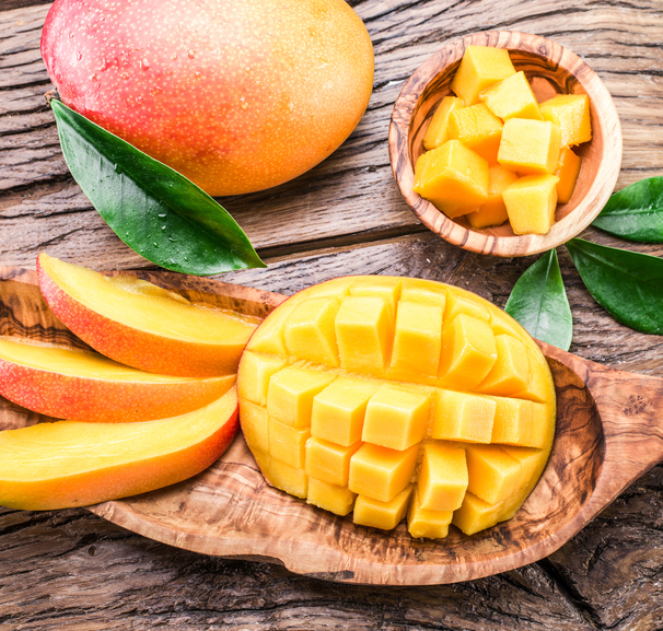 Il mango, le proprietà del frutto esotico