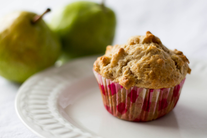 I muffin alle pere e zenzero ideali con il te: ecco la ricetta