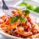 pasta con peperoni