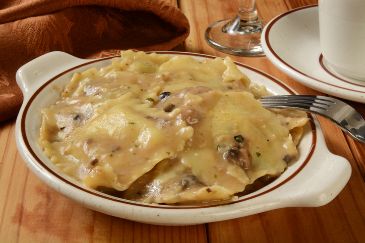 Come preparare i ravioli al tartufo in casa, la ricetta