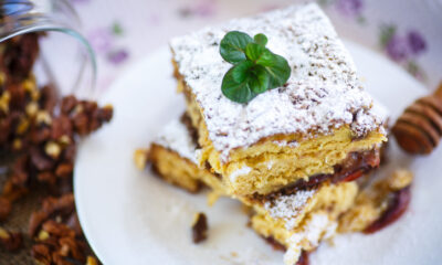 La torta con uva passa e noci con la ricetta golosa