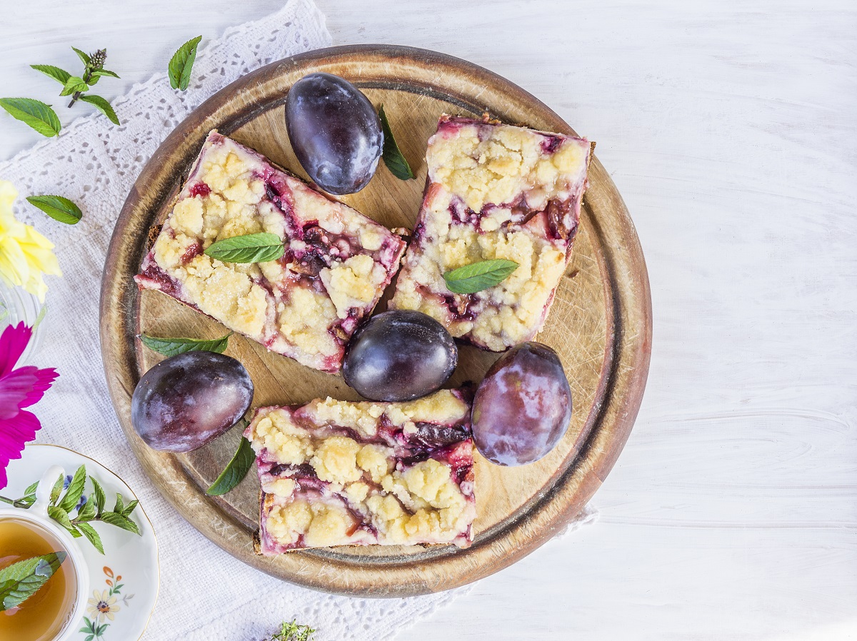 La torta di susine con la ricetta vegan